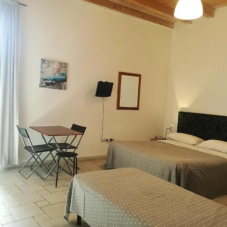 Corte Del Borgo Antico アパート バーリ